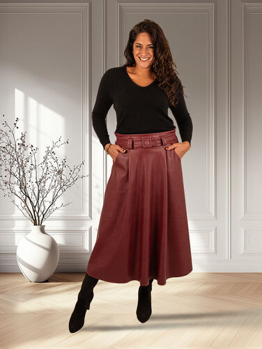 Bordeaux pu rok met riem