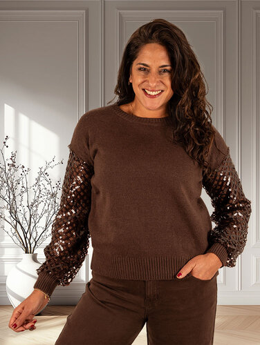 Bruine gebreide trui paillettenmouw