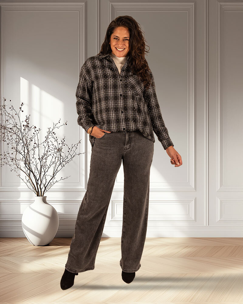 Dark grey wide leg  jeans van Hello Miss