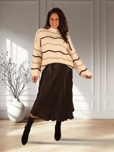 New Collection Zwarte satijnen rok van New Collection