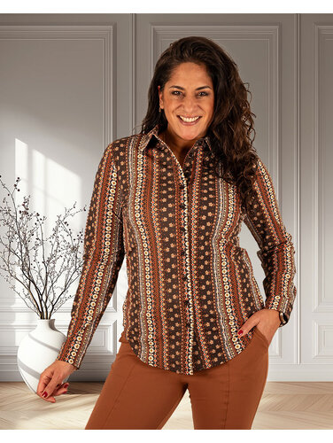 Mi  Piace Espresso boho print travelstof blouse van Mi Piace