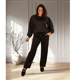 El-Vita Zwart joggingpak pofmouw