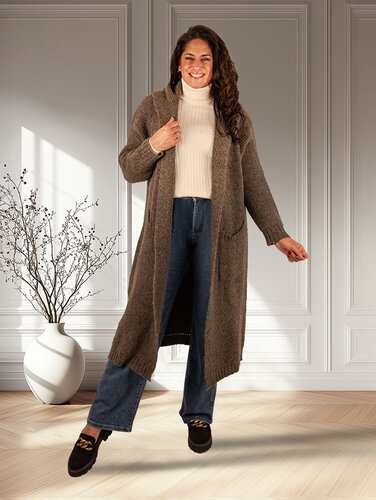 Bruingrijs lang vest met capuchon van Dins Tricot