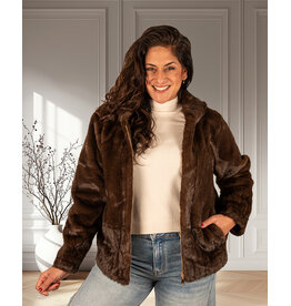 Donkerbruine faux fur jas met capuchon