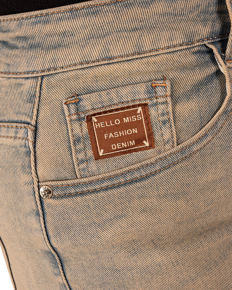 Blue jeans balloon fit dirty wash van Hello Miss