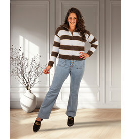 Light blue wide leg jeans met knopen