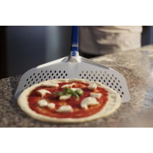 Gi.Metal Gi.Metal – Azzura 30x30 - 30cm Pizzaschep geperforeerd – Azzurra, aluminium kop & handgreep