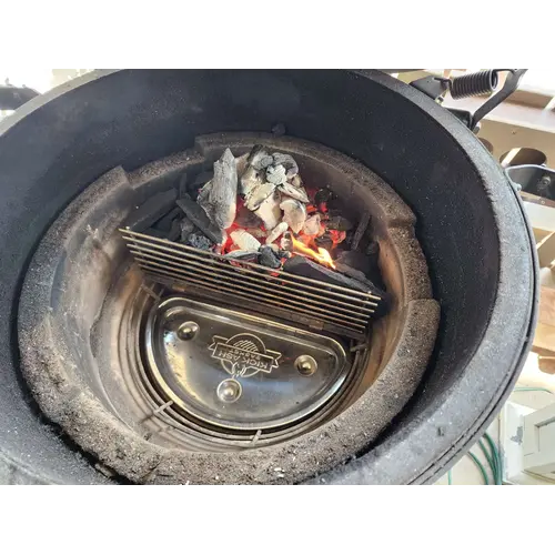 Kick Ash Basket Kick Ash – Half 14.5” RVS drip pan voor Large / 21 inch kamado BBQ’s Kick Ash Basket Kick Ash – Half 14.5” RVS drip pan voor Large / 21 inch kamado BBQ’s