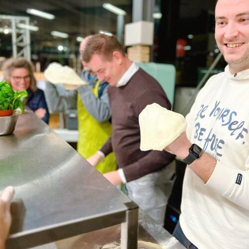 BBQ Hero Do 25 Februari 2027 - 17:30uur - Pizza workshop The Basics BBQ Hero Do 25 Februari 2027 - 17:30uur - Pizza workshop The Basics