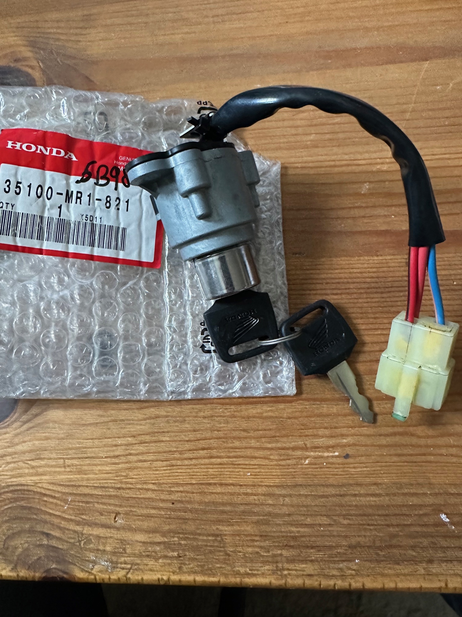 Shadow VT600/VLX Ignition Switch Hans Motor Parts Motorcycle Parts