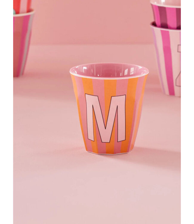 Rice Letter Beker Streep M