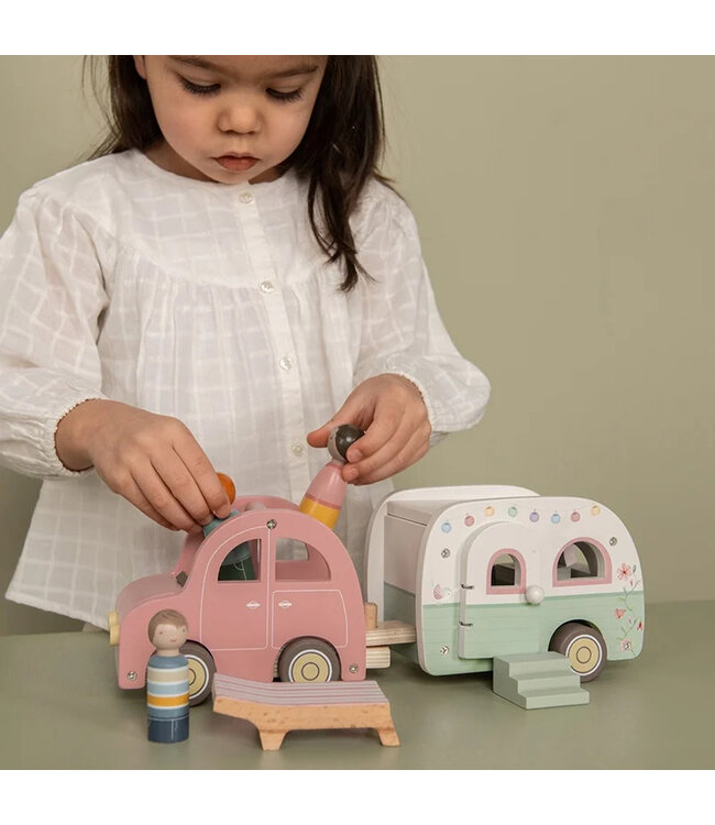 Little Dutch Auto met Caravan
