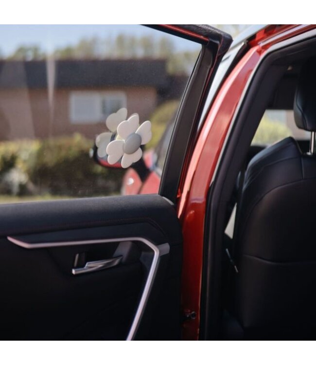 Mushie Lucky Suction Spinner