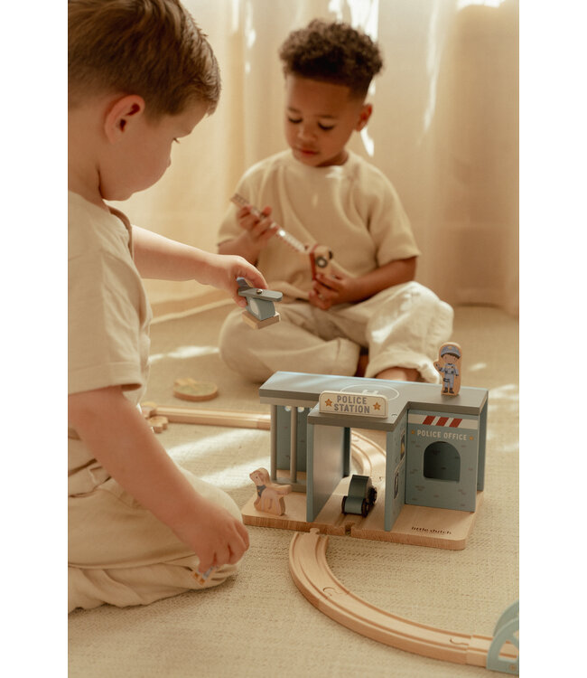 Little Dutch Politiebureau FSC