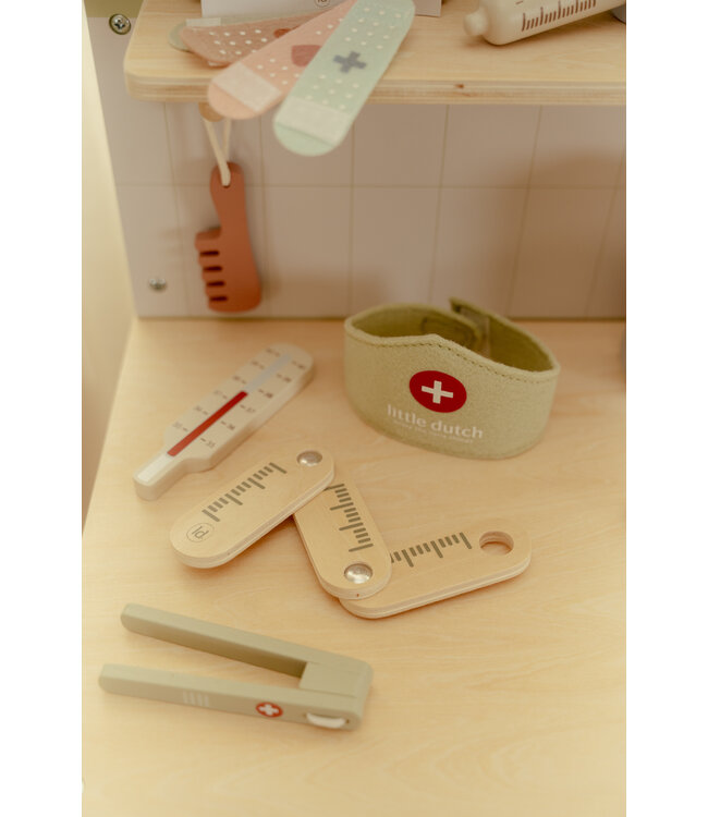 Little Dutch Houten Dierenartspraktijk FSC