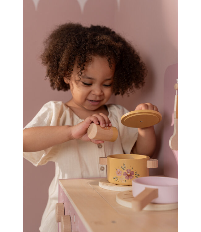 Little Dutch Houten speelkeuken Roze FSC