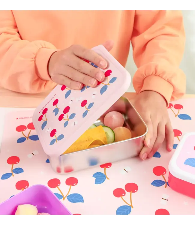 ALLC RVS lunch box: Kersen