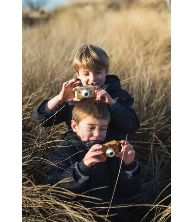 The Zoofamily Zoo Family Camera Beer