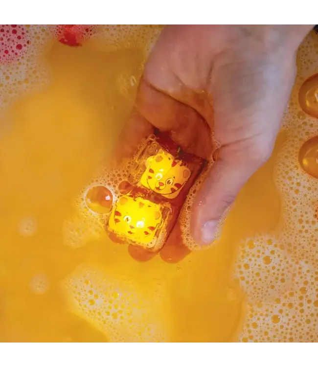 Glo Pals Light-up Cubes Daniel Tiger