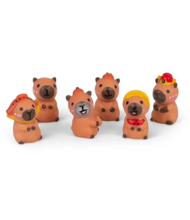 Capybara Mochi Tub