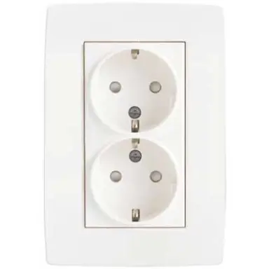 Niko 111-67835 wandcontactdoos 2-voudig randaarde kindveilig voor ovale 1,5 inbouwdoos bright white