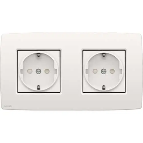 Niko 111-67960 wandcontactdoos 2-voudig randaarde voorbedraad voor duo-inbouwdoos bright white