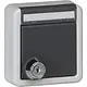Gira 456735 wandcontactdoos randaarde klapdeksel tekstkader en slot opbouw IP44