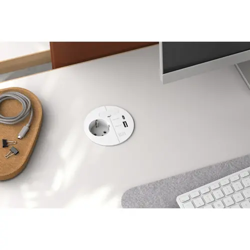Bachmann 938.303 inbouwstopcontact rond 80mm met randaarde + USB-A/C en 0,2m GST o.g. kabel wit
