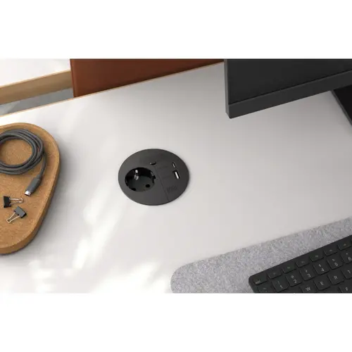 Bachmann 938.201 inbouwstopcontact rond 80mm met randaarde + USB-A/C en 2m snoer met RA-stekker zwart