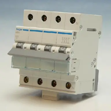 Hager MBN606E Installatieautomaat B-kar 3P 4