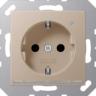 JUNG A 1520-O CH LNW wandcontactdoos randaarde Safety+ met LED-oriëntatieverlichting en lichtsensor A-range champagne