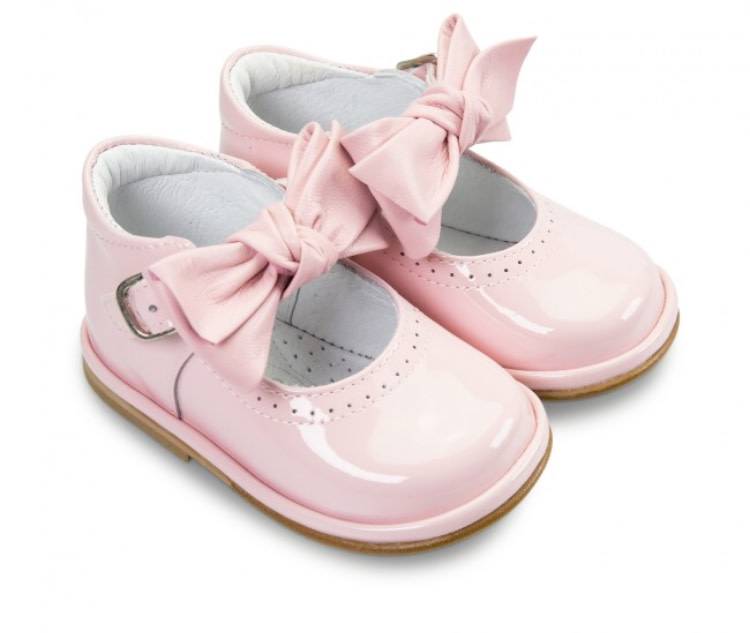 Borboleta White Patent Shoe with bow strap Bubbles Borboleta White Patent Shoe with bow strap Bubbles