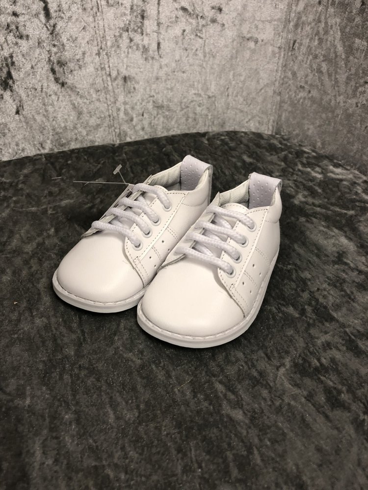 Pex Pex Reed white boys shoe with laces