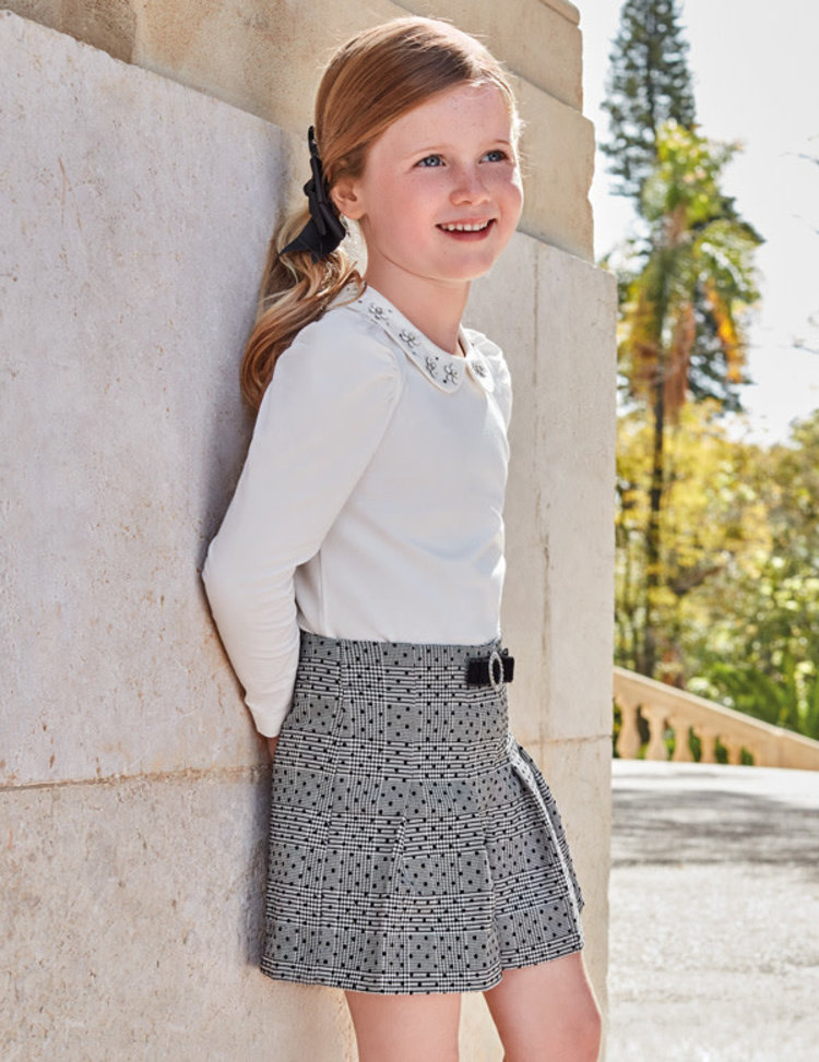 Abel & Lula Collar Top and Shorts