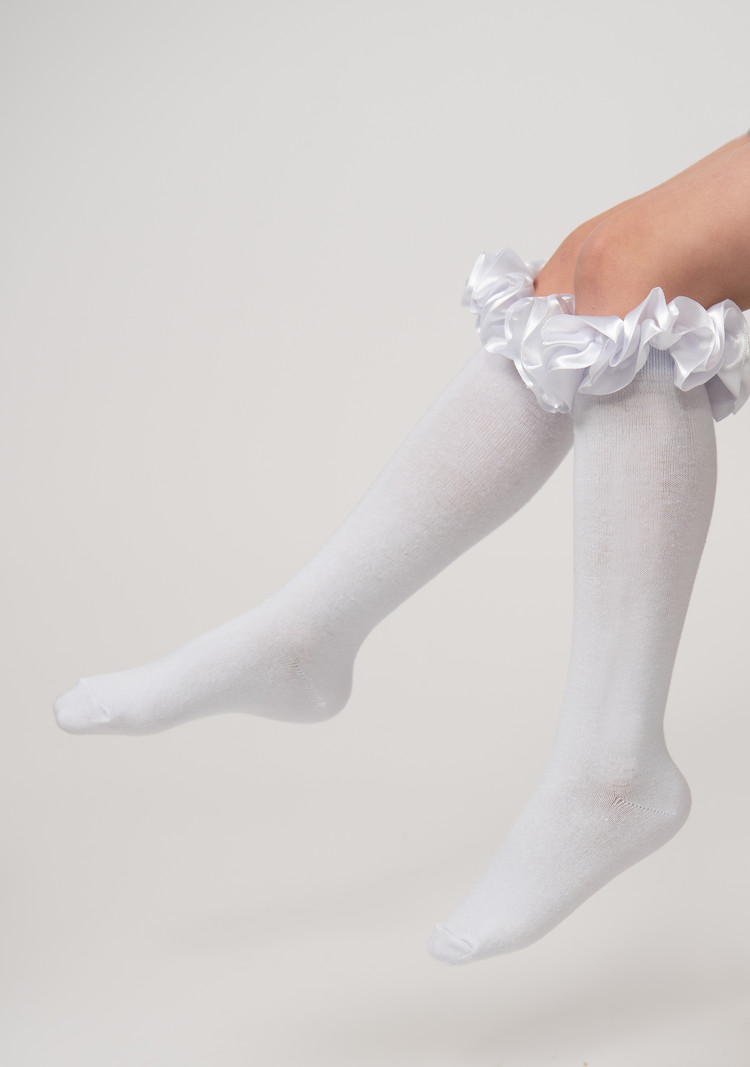 Caramelo AW22 Ruffle Ribbon Knee High Socks - 044918
