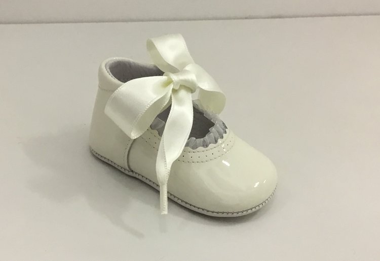 TNY Girls Pram Shoes With Ribbon Laceup