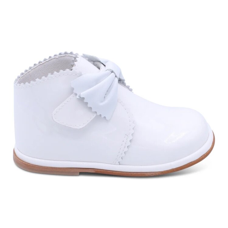 Borboleta Borboleta Sharon Boots - White Patent