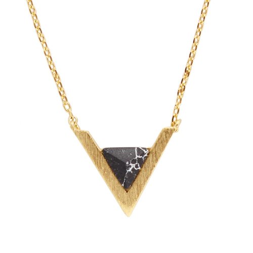 Galaxy Goldplated Ketting Triangle A Black Howlite 