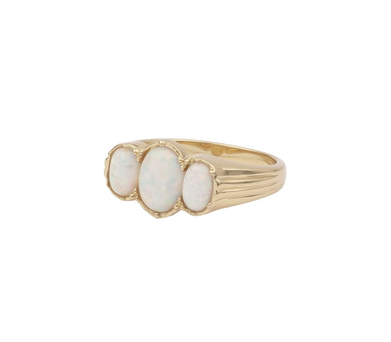 Chérie Goldplated Ring Oval White