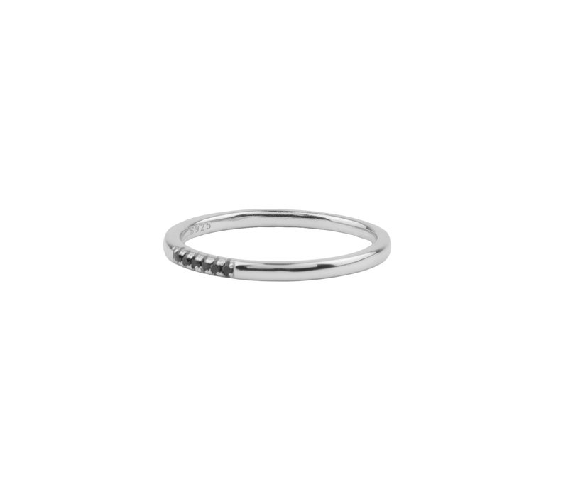 Jolie Ring Sterling Silver Kleine Stippen Zwart