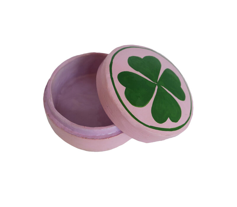 Medium Round Lucky Clover Box