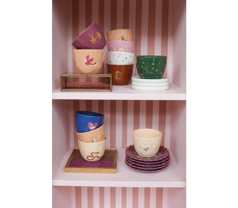 Large Sand Cup Flower Heart