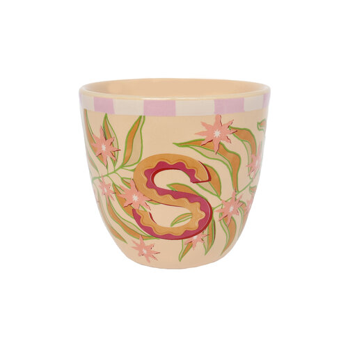Cup Letter S 