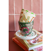 Cup Letter Q