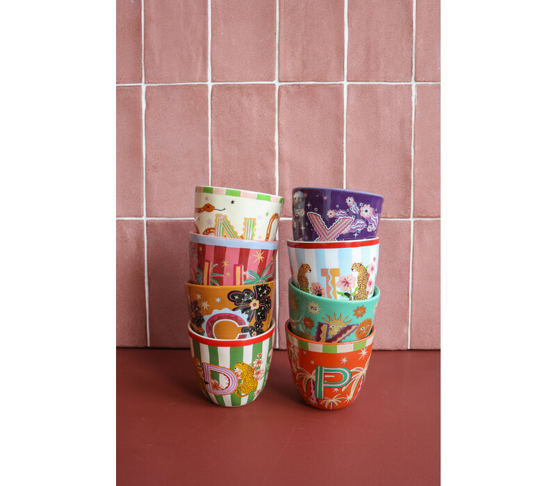 Cup Letter X