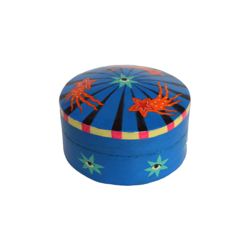 Round Box with Star Eyes 