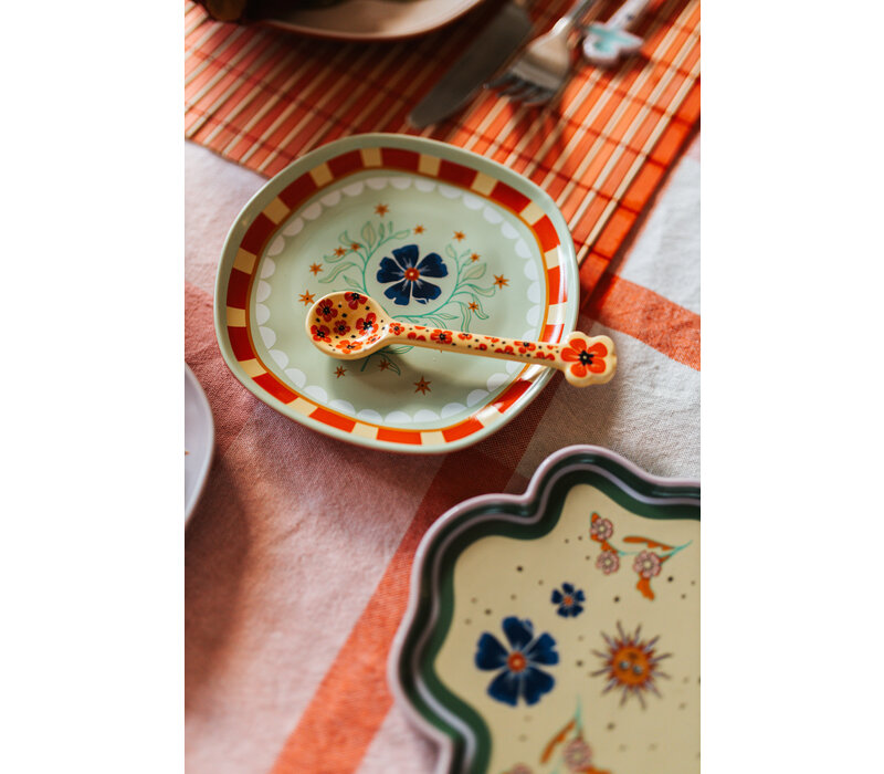 Spoon Yellow with Poppies