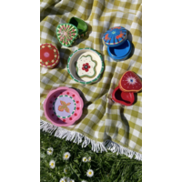Round Box with Flowers and Suns