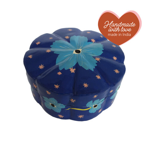 Large Round Scalloped Flower Box 