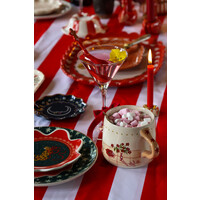 Mug Table Setting